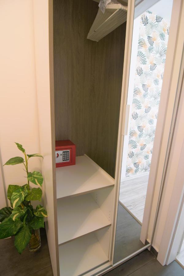 סגד Tisza River Apartman מראה חיצוני תמונה